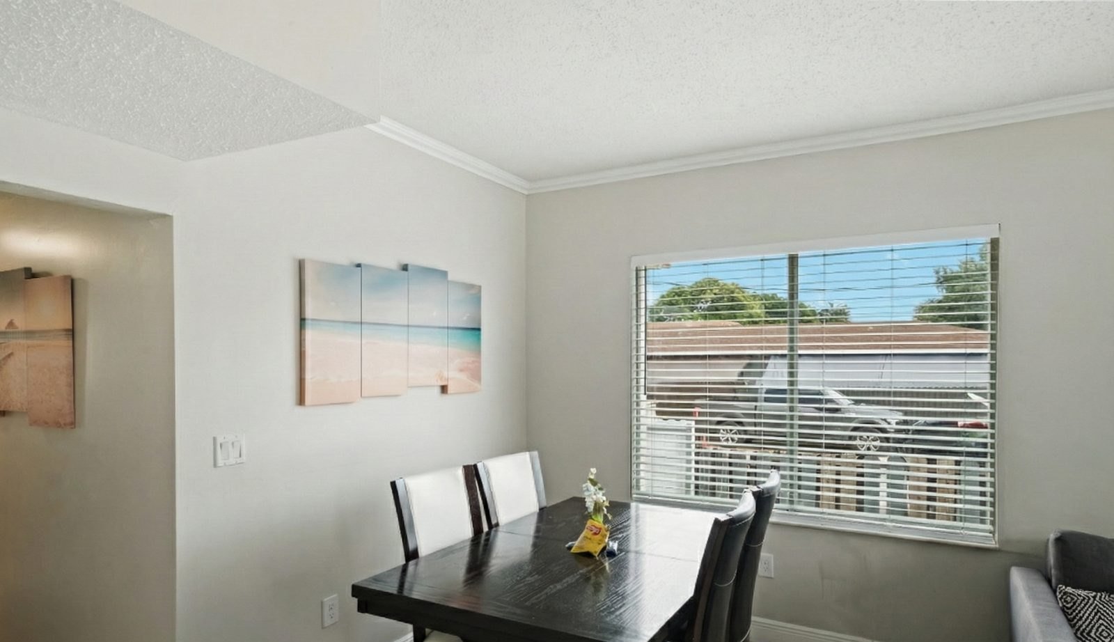 Dining area in the Gallo Suite furnished 2-bedroom apartment